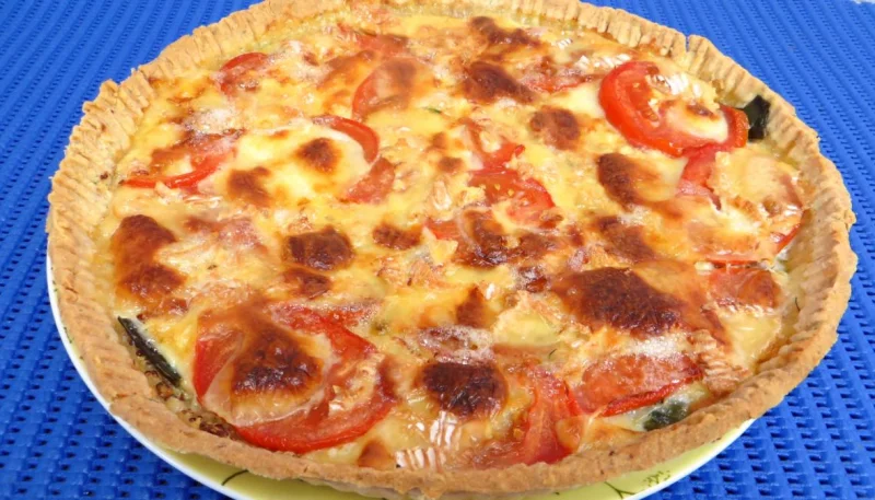 Tarte de tomates et de camembert