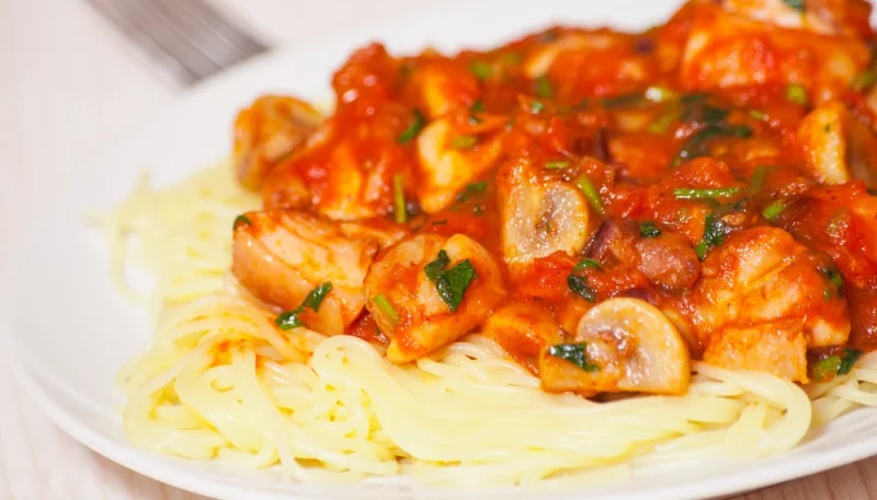Bucatini aux champignons