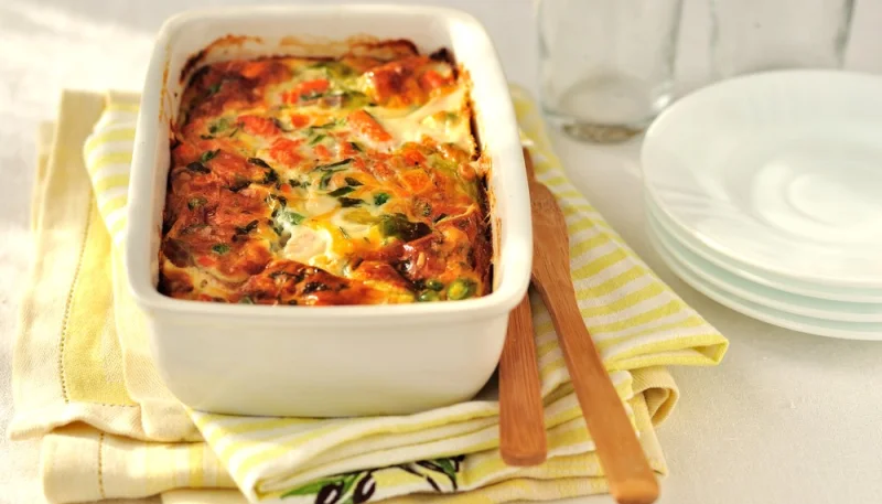 Gâteau d'omelette au saumon