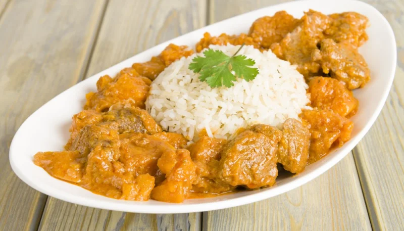 Blancs de poulet aux cacahuètes