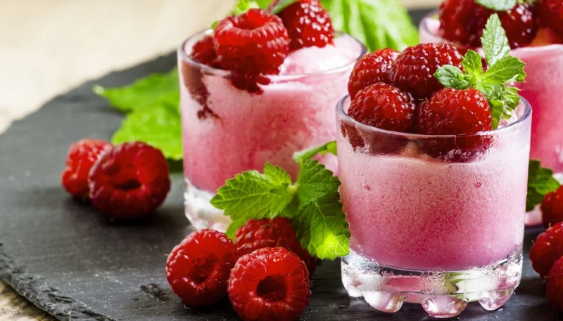Glace à la framboise