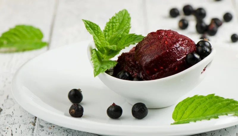 Sorbet au cassis