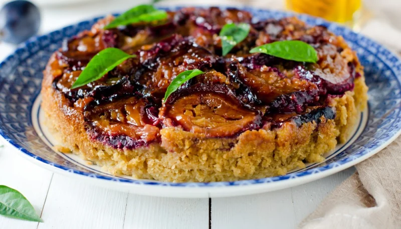 Tatin aux petites prunes