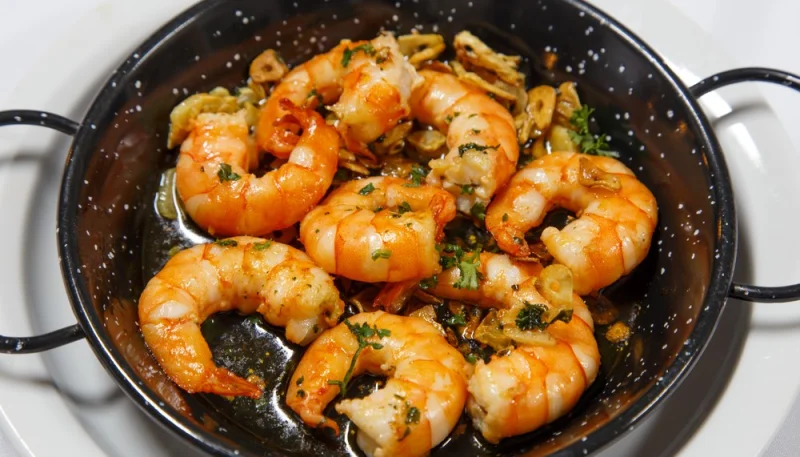 Crevettes à l'anis et sauce à l'orange