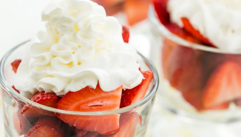Fraises à la chantilly