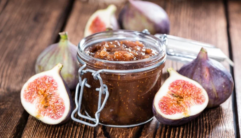 Confiture de figues et raisins