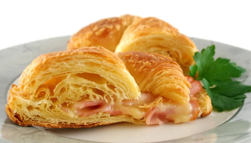 Croissants au jambon et Comté