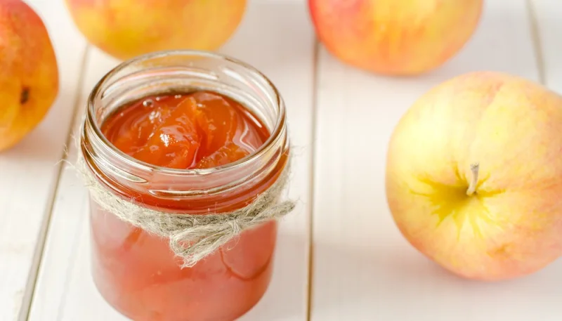 Gelée de pommes à la verveine