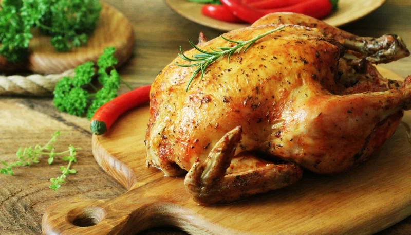 Poulet rôti au paprika et au vin blanc