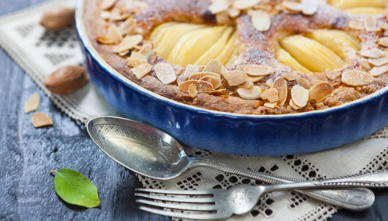 Gâteau aux poires et aux amandes