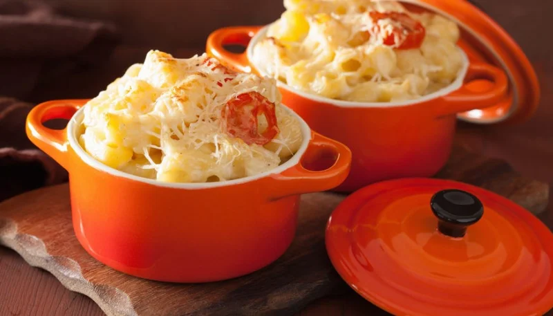 Gratins de pâtes à la béchamel
