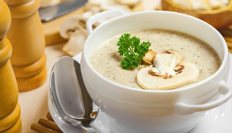 Soupe aux champignons