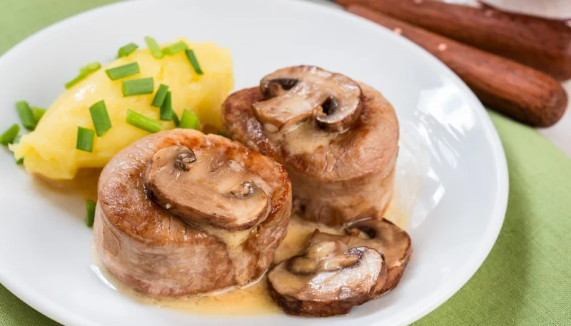 Filet mignon de porc à la crème