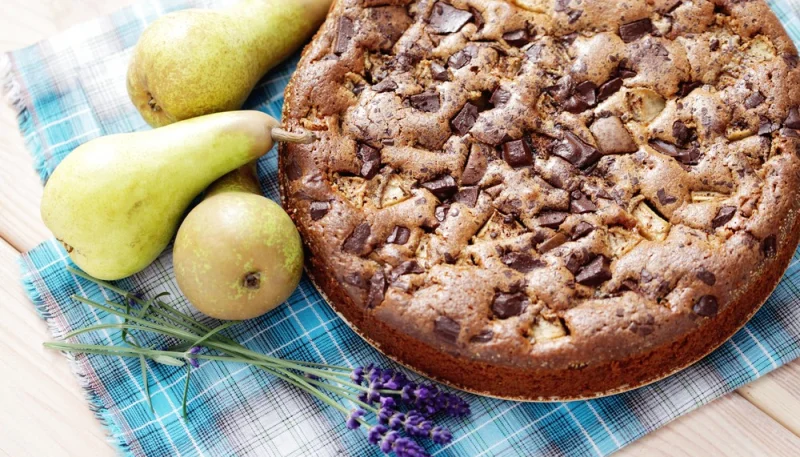 Moelleux aux poires et pépites de chocolat