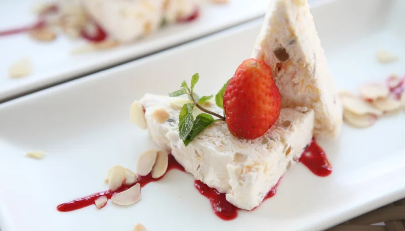 Nougat glacé