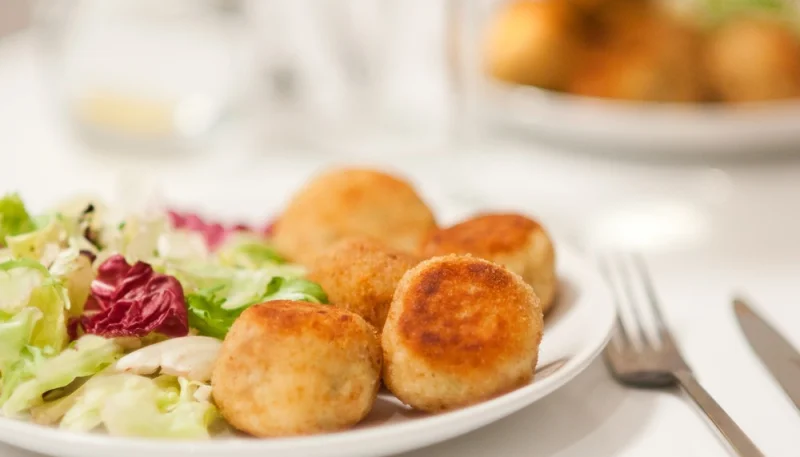Croquettes aux pommes de terre et viande hachée