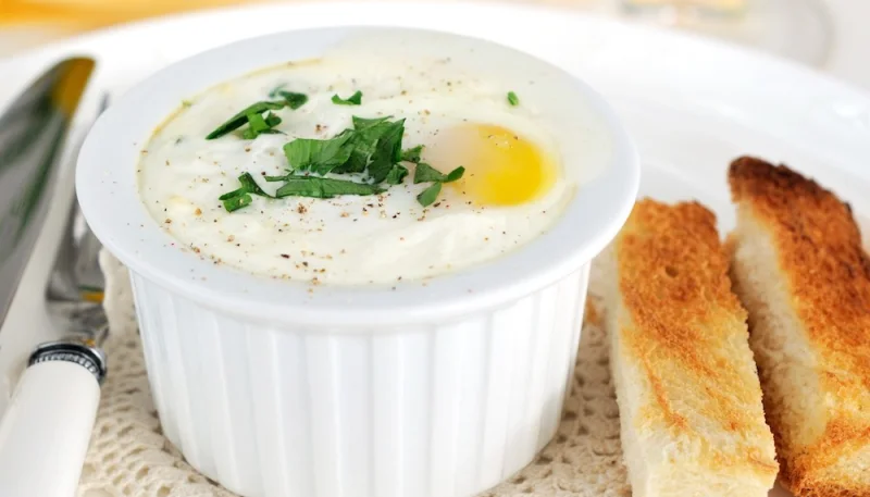 Oeufs cocotte à la crème