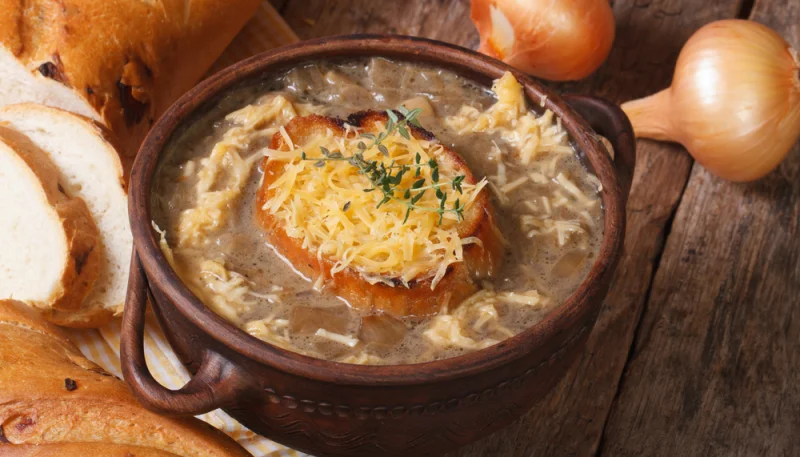 Soupe à l'oignon facile