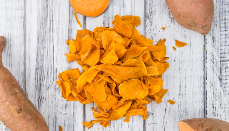 Chips de patate douce au micro-ondes