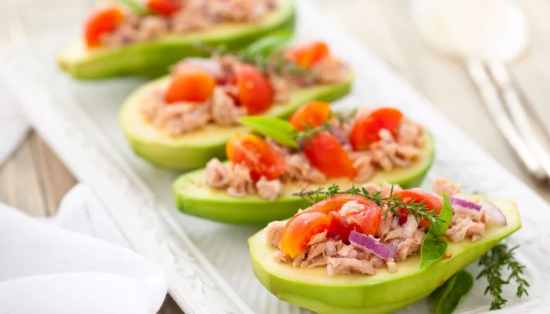Avocats farcis au thon