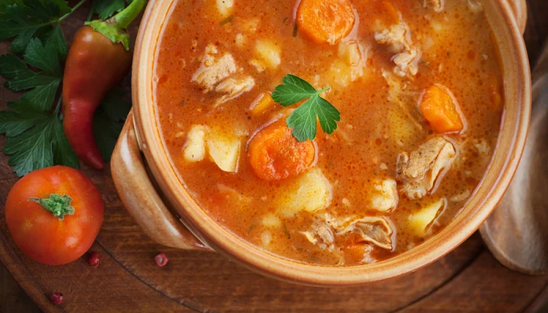 Sauté de veau aux carottes et pommes de terre