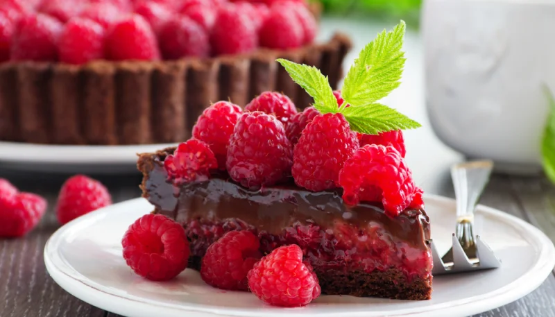 Tarte au chocolat et aux framboises