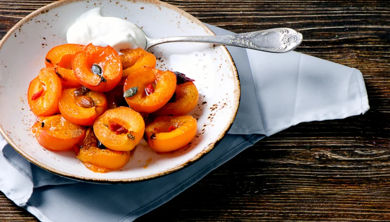 Abricots rôtis à la poêle