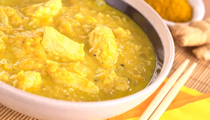 Curry de poulet à la mangue