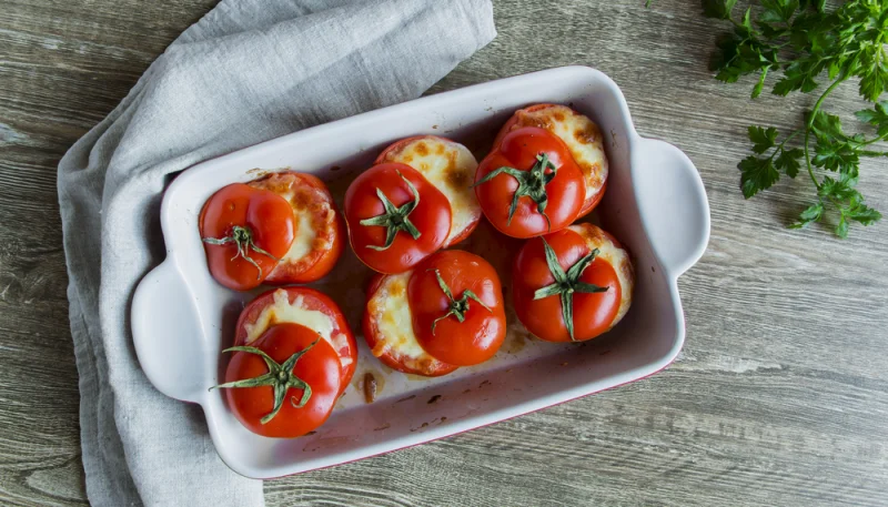 Tomates farcies à la mozzarella