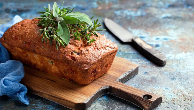 Cake aux poivrons et chorizo