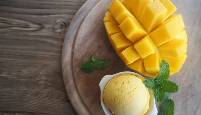 Sorbet à la mangue sans sorbetière