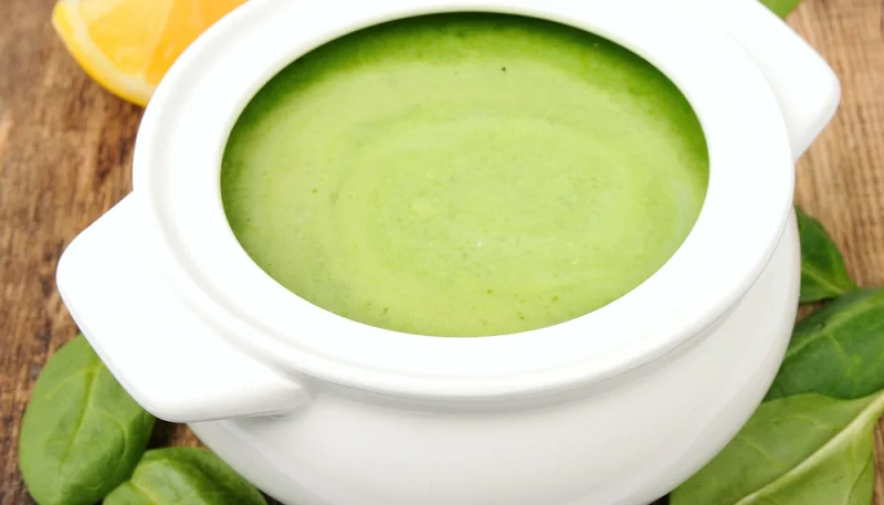 Velouté de chou-fleur aux épinards