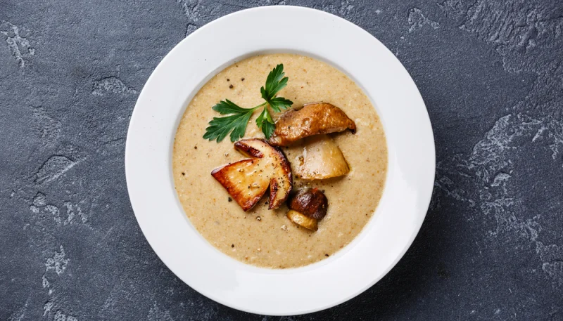 Velouté de cèpes au parmesan