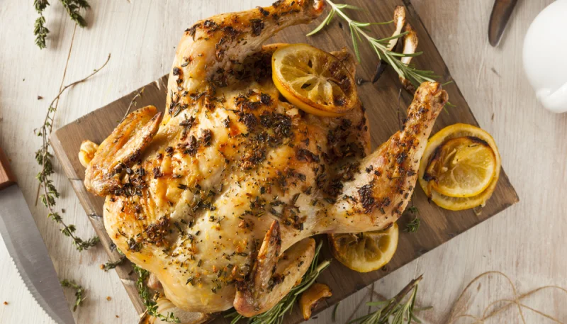 Poulet rôti au citron et à l'ail