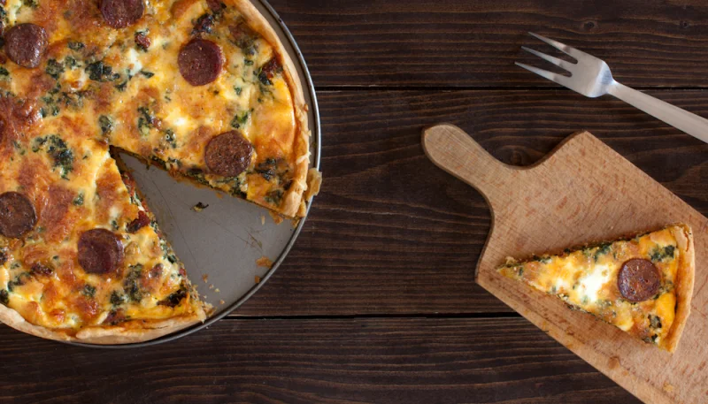 Quiche aux épinards et saucisses