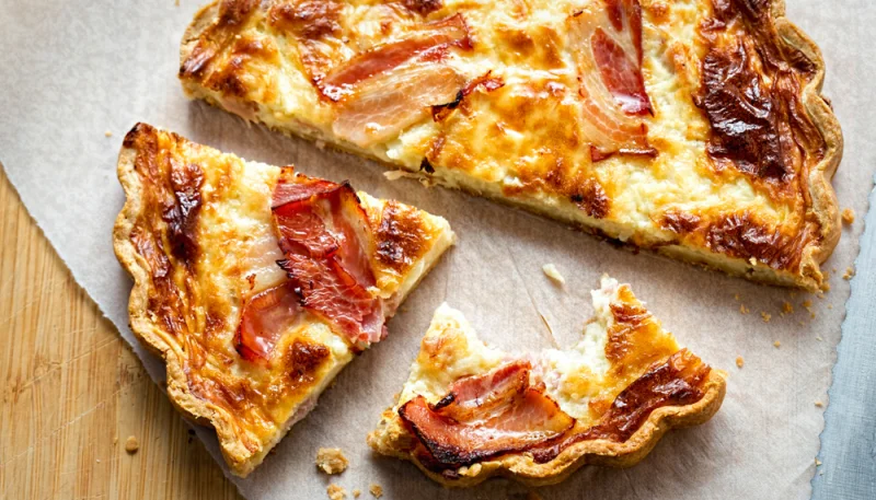 Quiche au jambon cru et tomates séchées