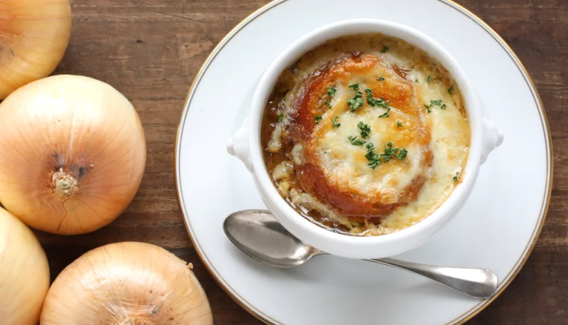 Soupe gratinée à l'oignon