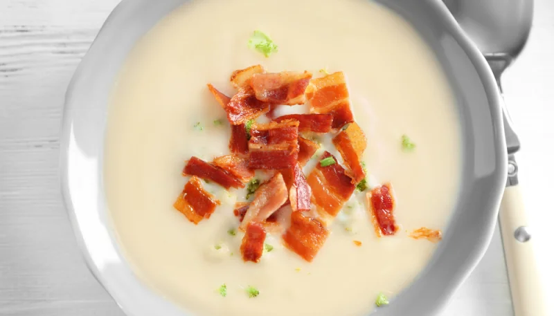 Velouté d'endives au bacon