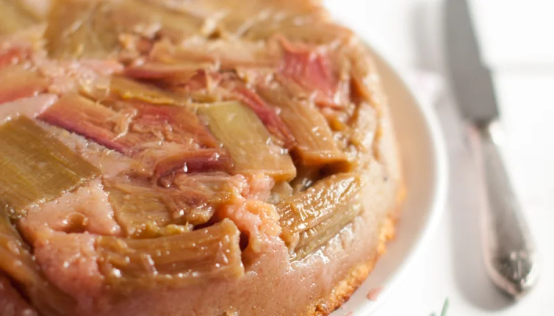 Tarte Tatin à la rhubarbe