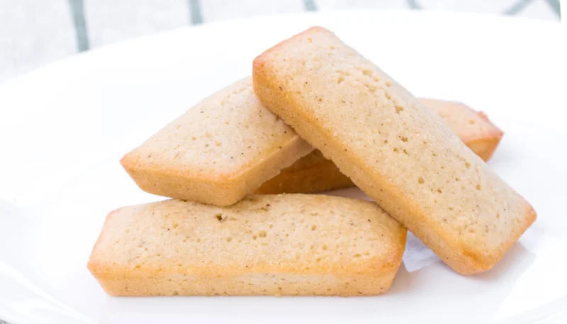 Financiers au chocolat blanc
