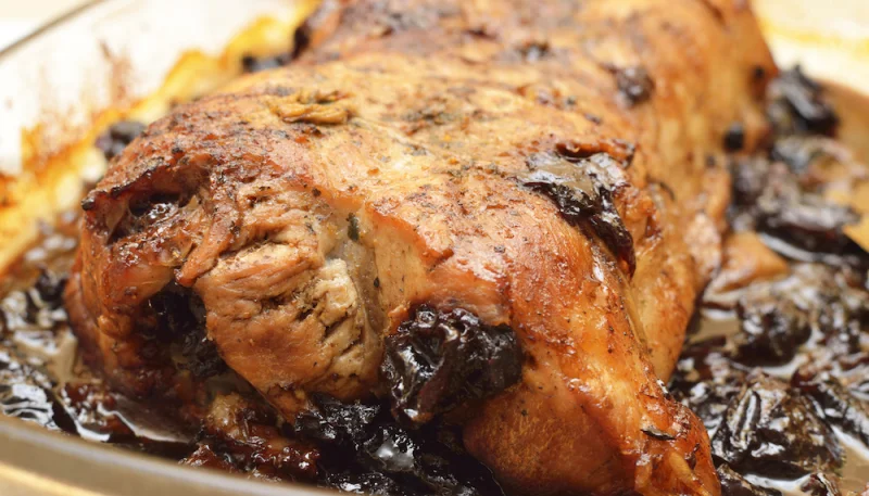 Rôti de porc aux pruneaux