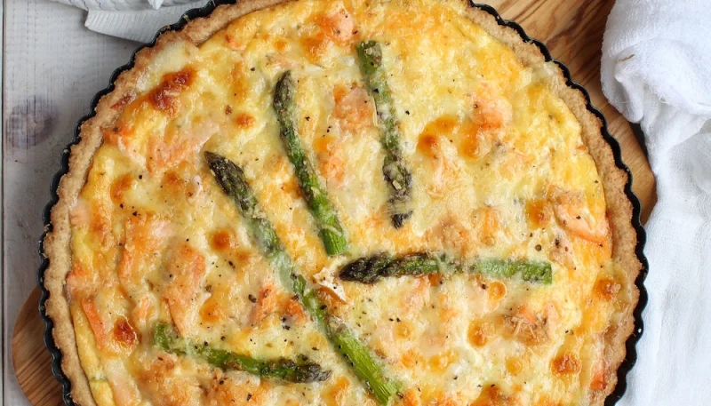 Quiche aux asperges et saumon fumé