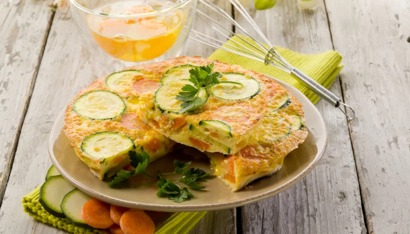 Omelette aux courgettes et carottes
