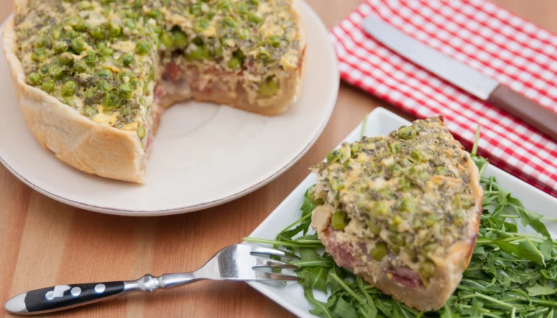 Quiche aux petits pois et jambon