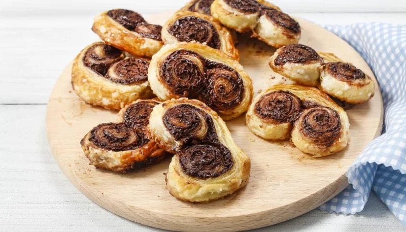 Palmiers à la tapenade