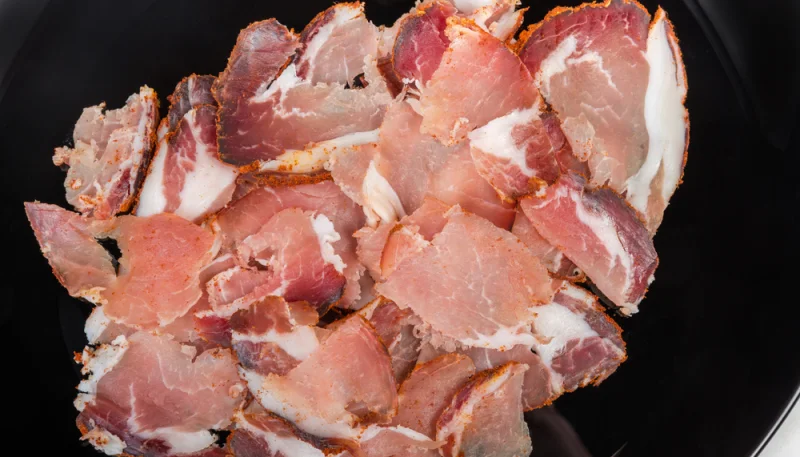 Filet mignon de porc séché aux épices