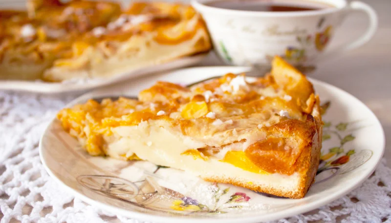 Clafoutis aux pommes et aux amandes