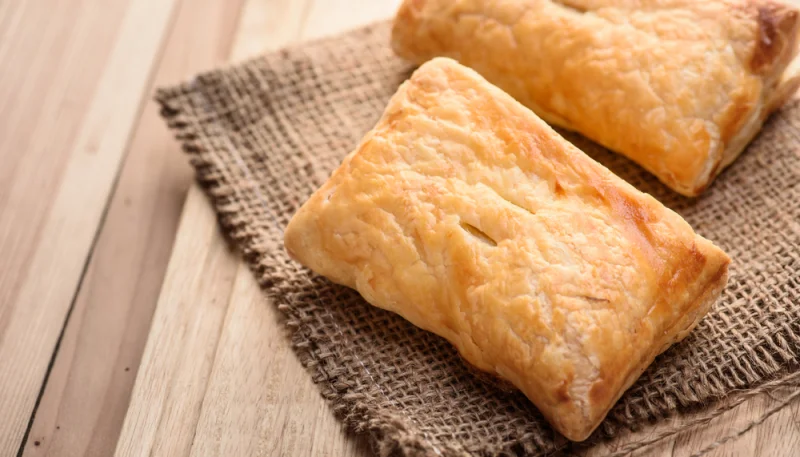 Friands au jambon et au fromage