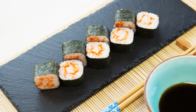Makis au saumon et au fromage