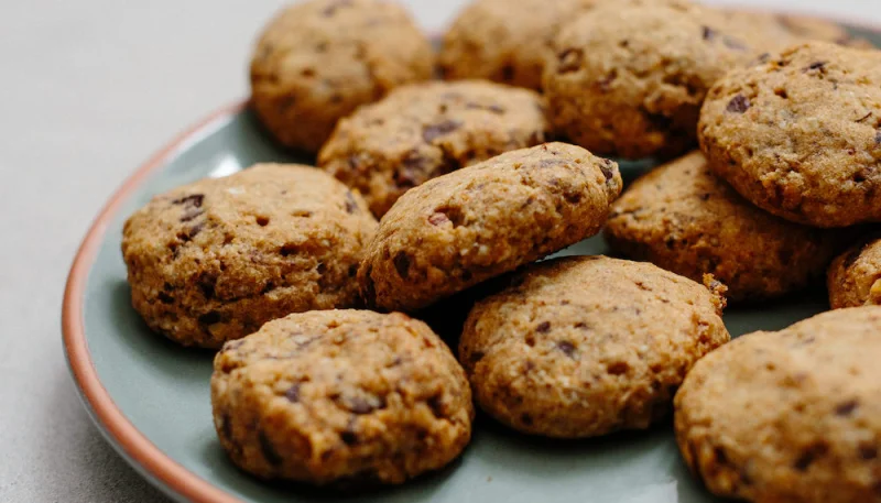 Cookies aux noisettes et flocons de céréales